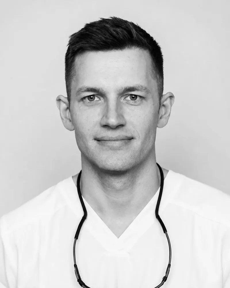 Rezeption, Assistenz